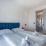 Mukalba Palm With Private Pool And Sea View Villa