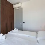 Mukalba Palm With Private Pool And Sea View Villa *