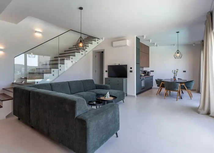 Mukalba Palm With Private Pool And Sea View 빌라
