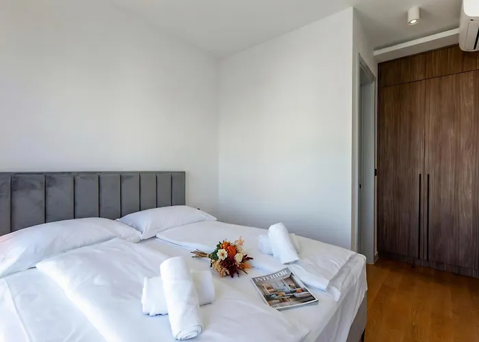 Mukalba Palm With Private Pool And Sea View 빌라 *