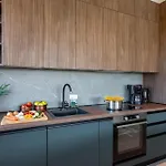 Mukalba Palm With Private Pool And Sea View Villa *